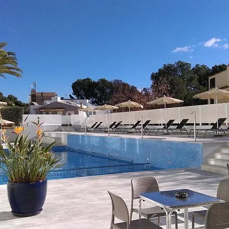 新海洋公寓式酒店