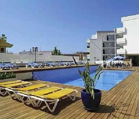 新海洋公寓式酒店 3* 帕格拉